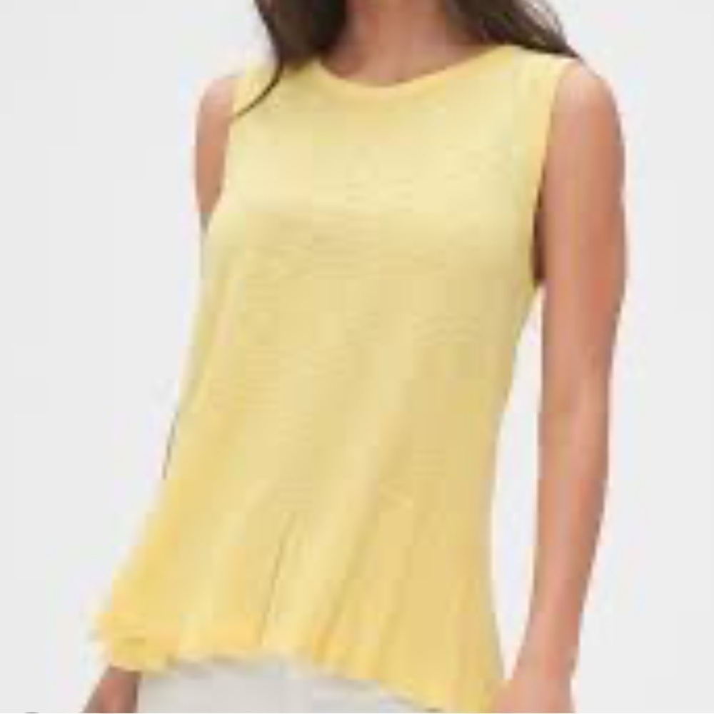 Gap Yellow Crewneck Peplum Tank Size Small